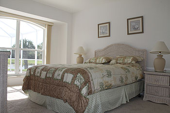 Queen Bedroom
