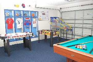 Fully Equipped 'Champs' Games Room 