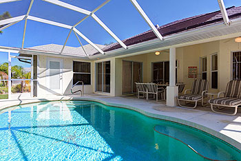Secluded Private Pool