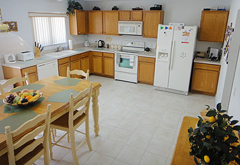 Kitchen and Breakfast Area