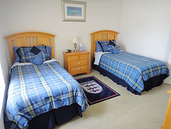 Twin Bedroom 4