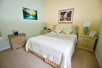 Queen Bedroom