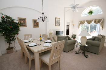 Lounge / Dining Room