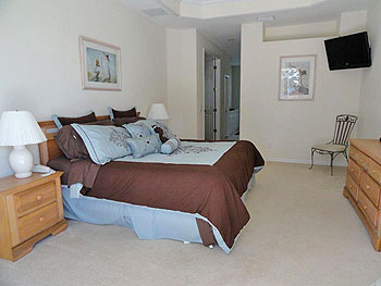 Master Bedroom with En Suite