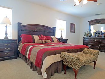 Master Bedroom with En-Suite and Walk-In Closet