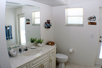 Bathroom connects to Lanai