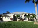 Lakeside Villa overlooking Golf Course and Setting Sun - 3 Bed / 2 Bath / Private Pool and Spa
