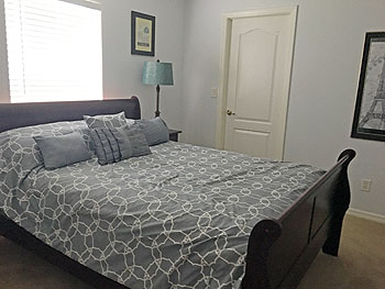 A BEAUTIFUL 2ND BEDROOM.  PLENTY OF CLOSET SPACE HERE