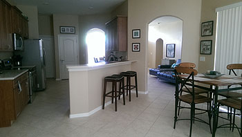 SPECTACTULAR KITCHEN, EQUIPPED WITH MORE GIZMOS THAN OUR UK HOME