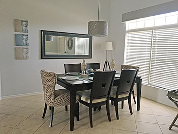 WHAT A DELIGHTFUL SETTING FOR THAT LOVELY EVENING MEAL